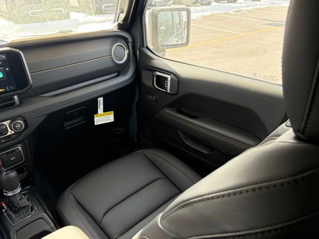 New 2026 Jeep Wrangler Sahara image 34