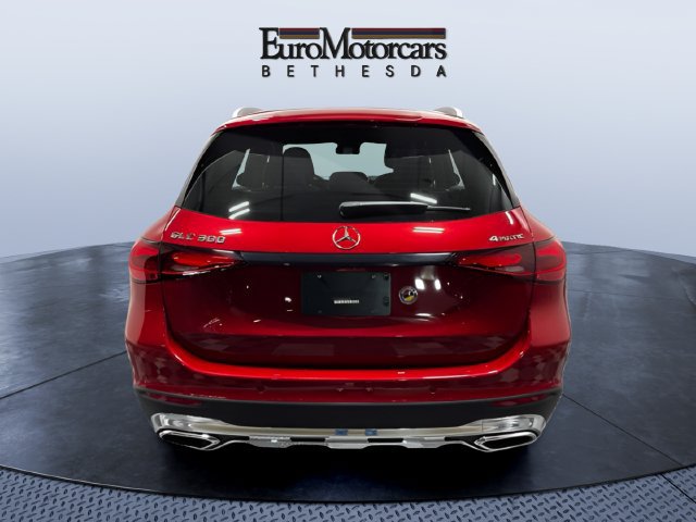 Used 2026 Mercedes-Benz GLC 300 4MATIC image 5