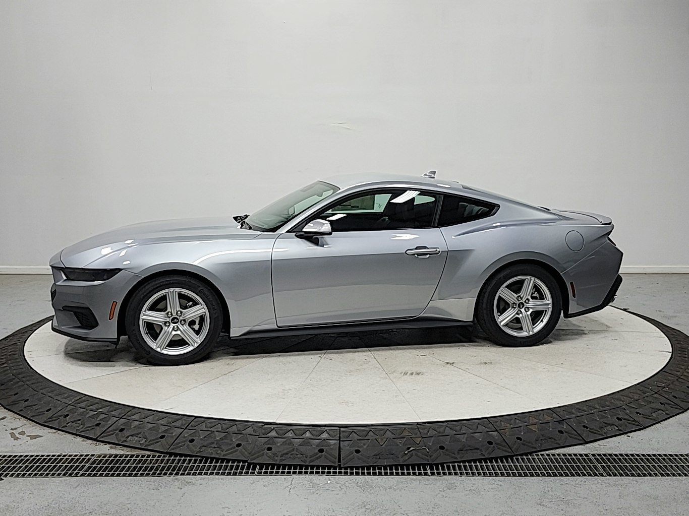 New 2026 Ford Mustang Premium RWD image 4