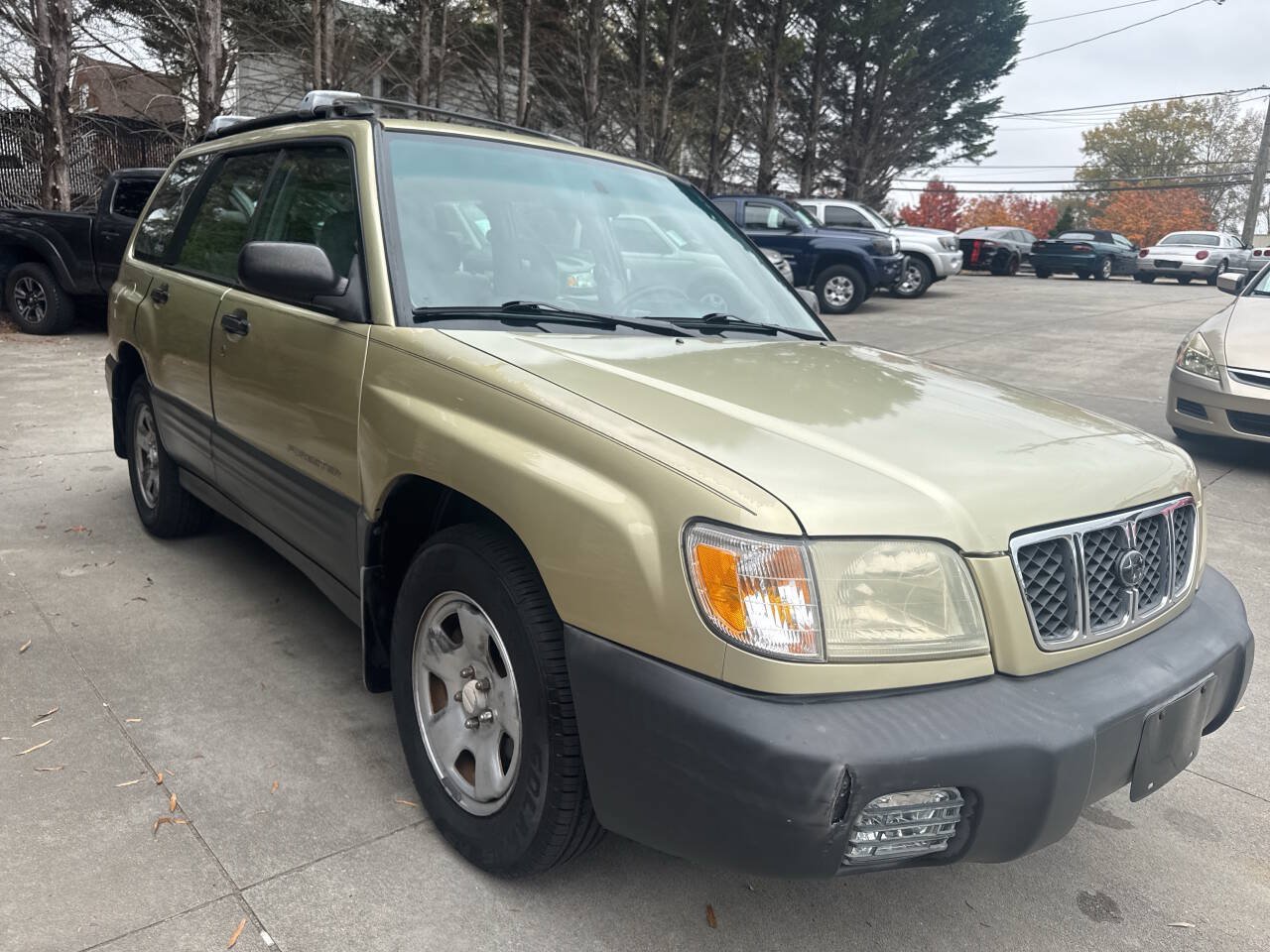 Used 2001 Subaru Forester L AWD/4WD image 8
