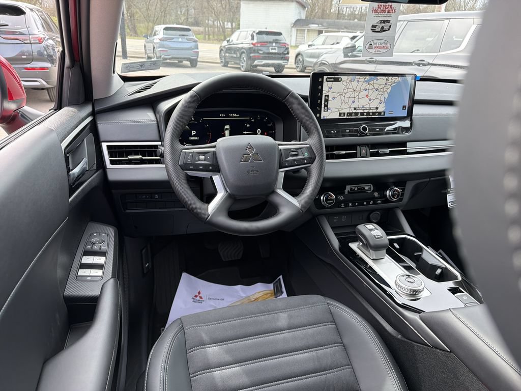 New 2026 Mitsubishi Outlander SE AWD/4WD image 14