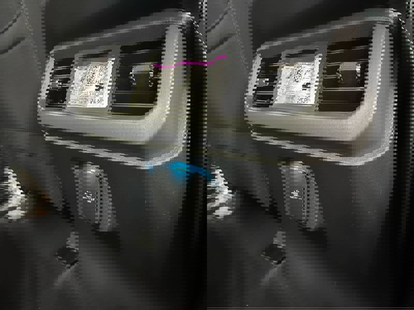 New 2026 Ford F150 XLT w/ Equipment Group 302A MID image 32