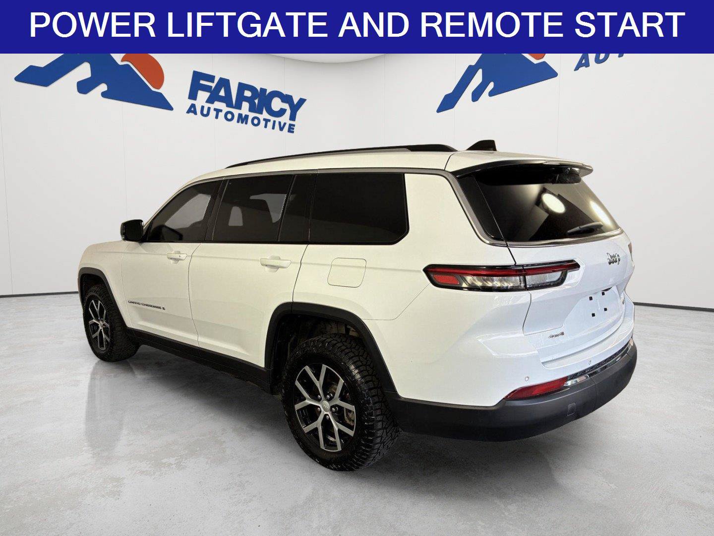 Used 2023 Jeep Grand Cherokee L Limited w/ Luxury Tech Group II AWD/4WD image 7