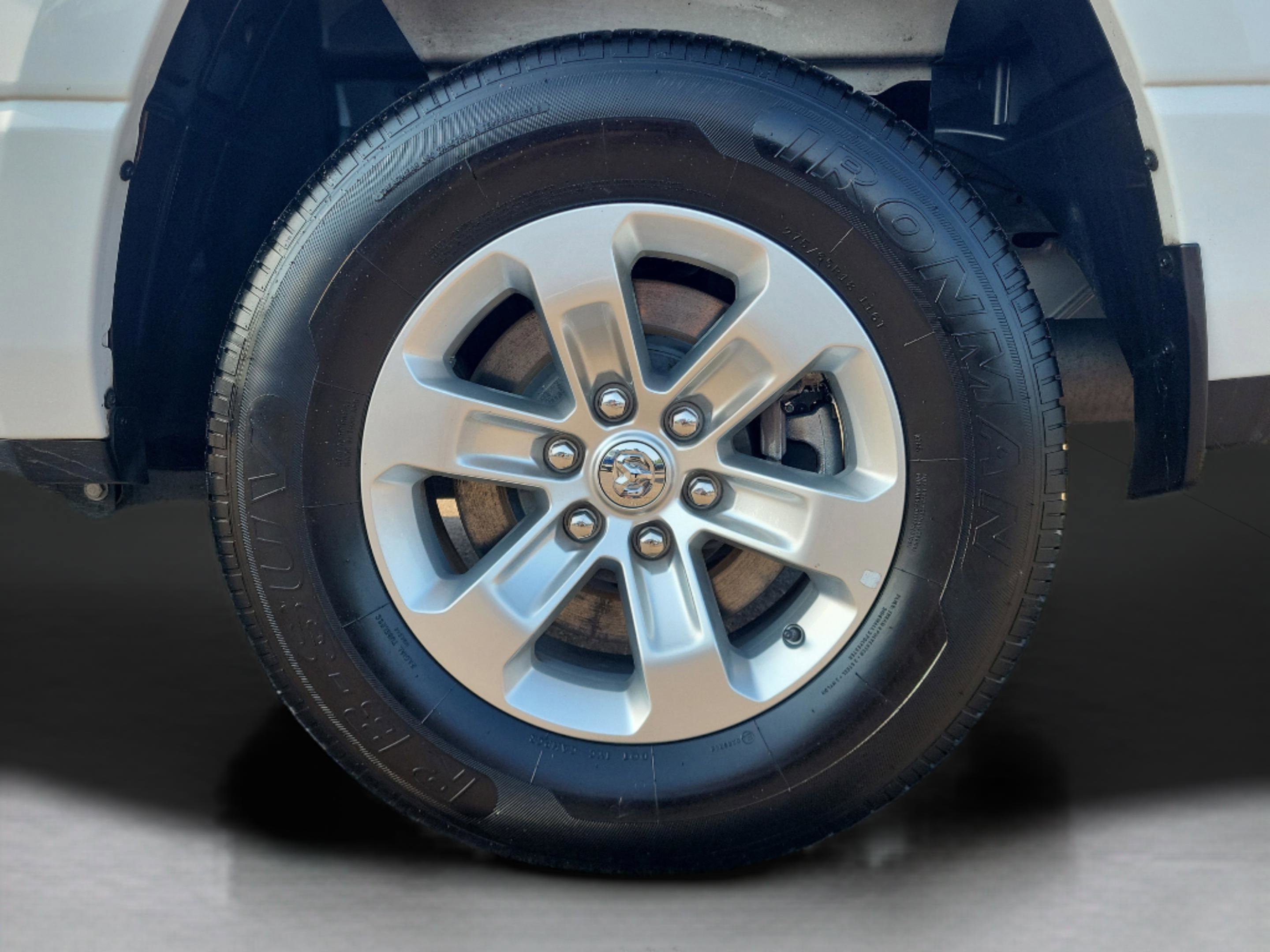 Used 2024 RAM 1500 Laramie image 7