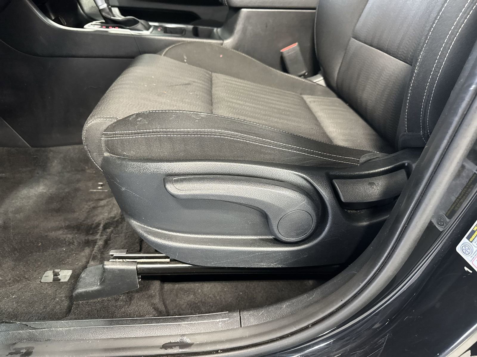 Used 2022 Kia Sportage LX FWD image 25