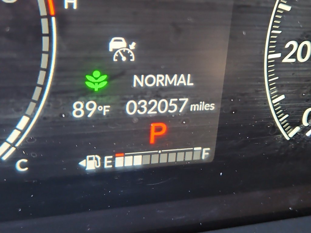 Used 2025 Honda Ridgeline Sport image 25