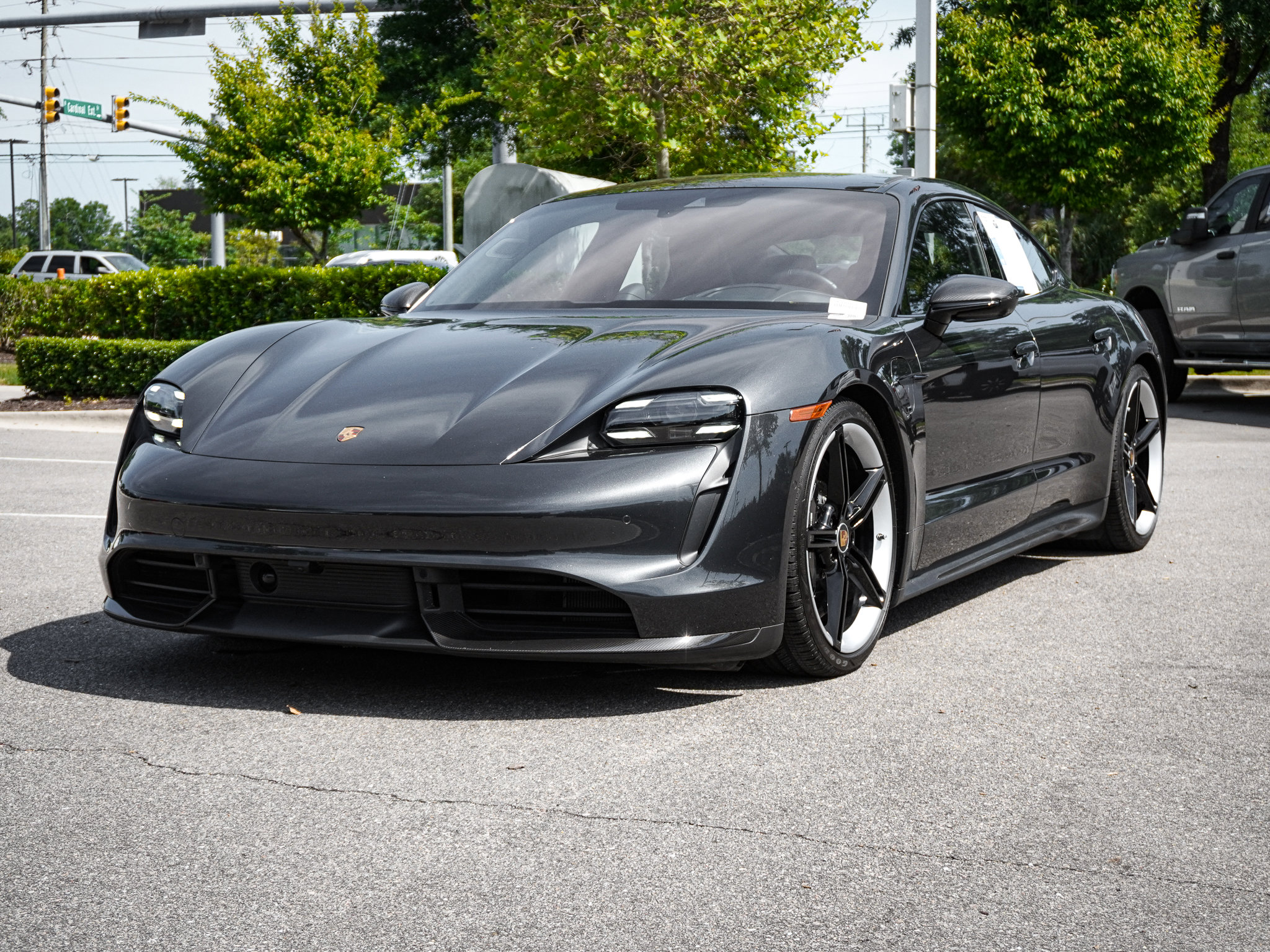 Used 2022 Porsche Taycan Turbo S AWD/4WD image 5