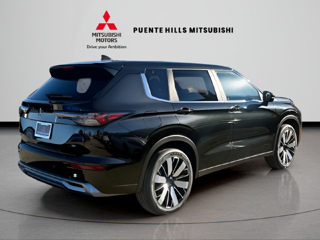 New 2026 Mitsubishi Outlander SE FWD image 5