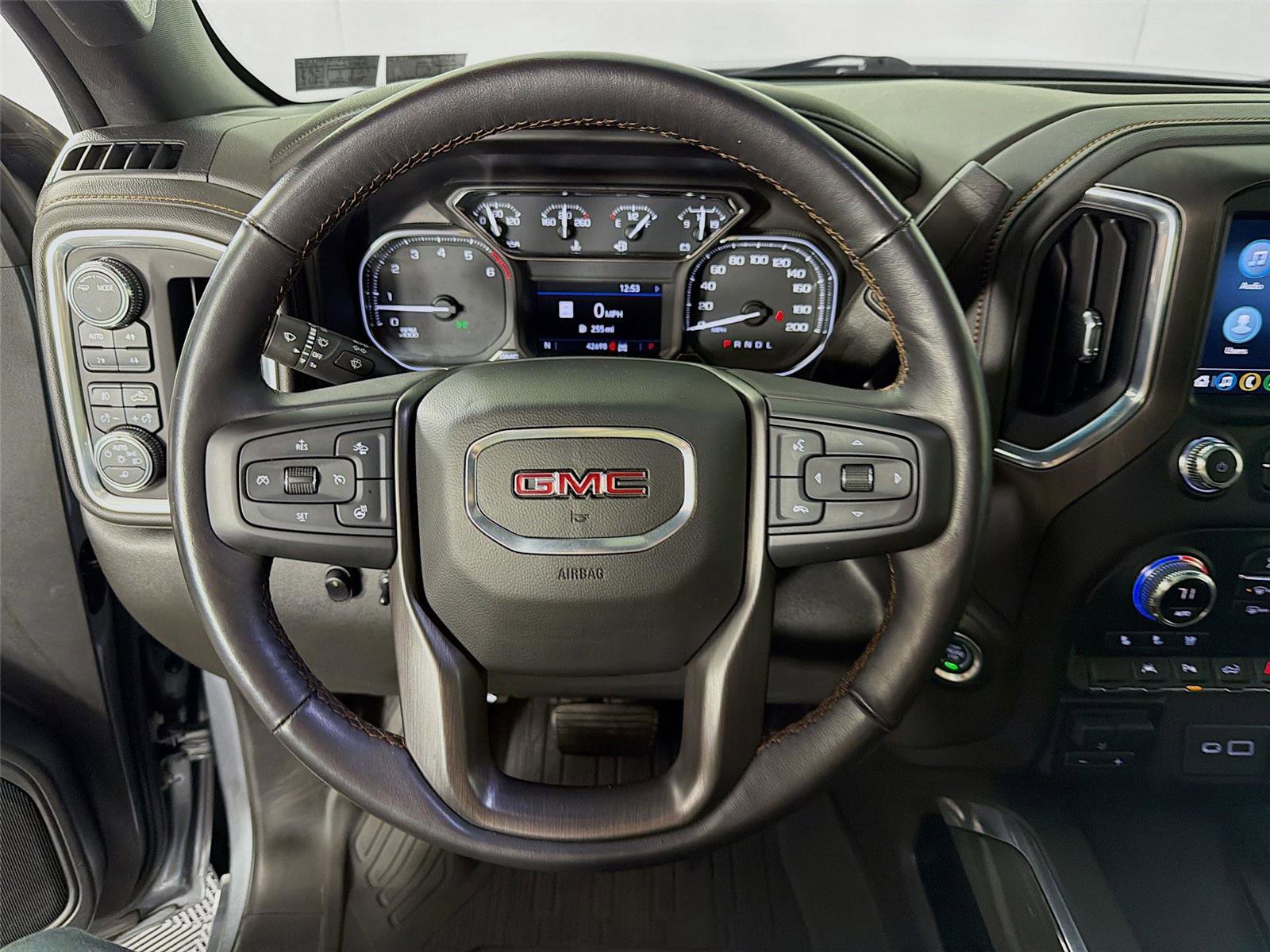 Used 2022 GMC Sierra 1500 AT4 w/ AT4 Preferred Package image 12