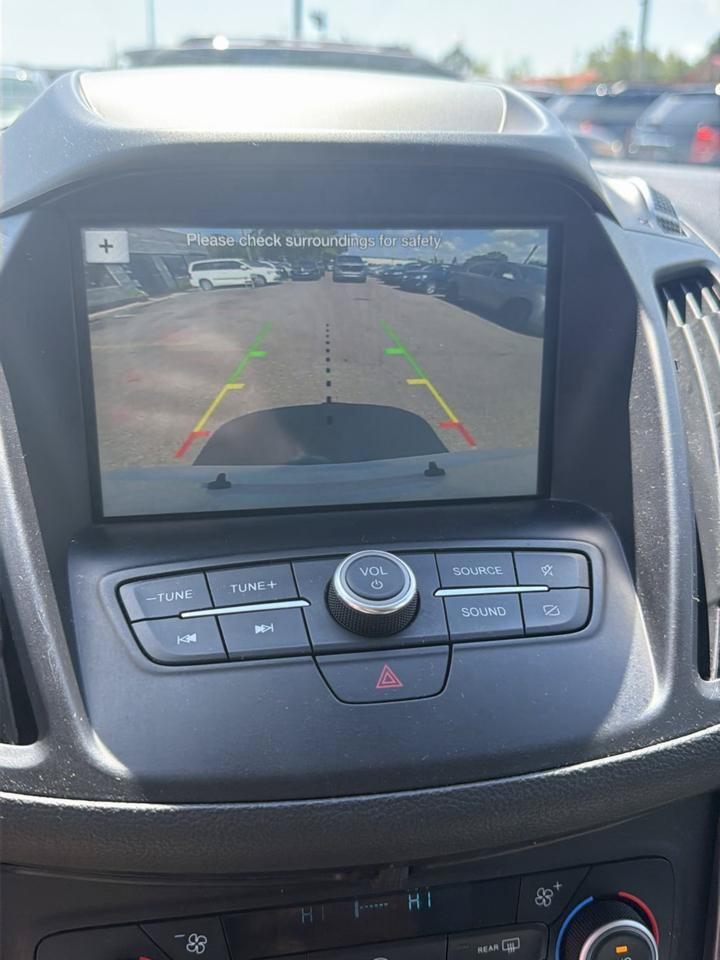Used 2019 Ford Escape SE AWD/4WD image 16
