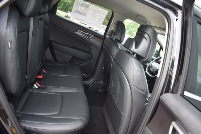 New 2026 Kia Sportage EX AWD/4WD image 14