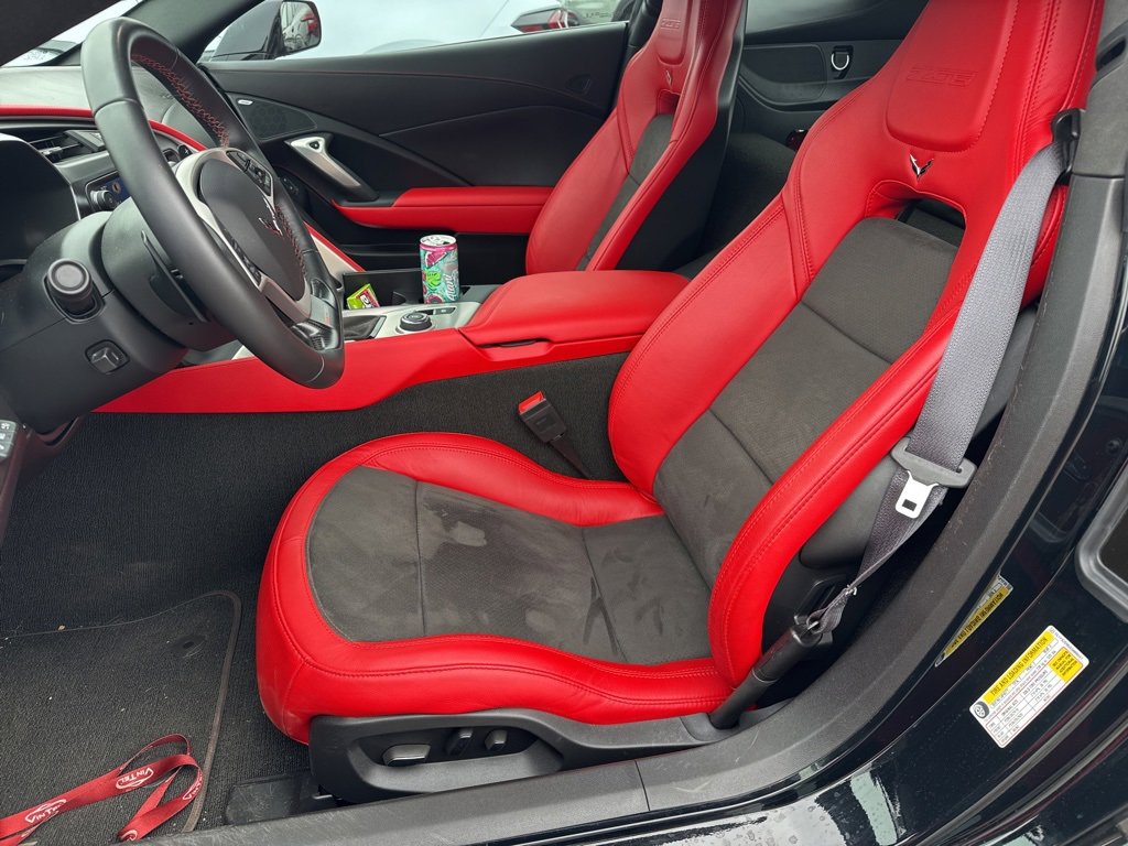 Used 2016 Chevrolet Corvette Z06 w/ 2LZ Preferred Equipment Group image 2