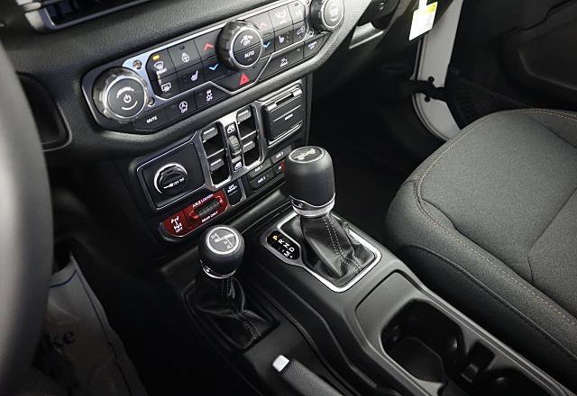 New 2026 Jeep Wrangler Unlimited Sport image 15