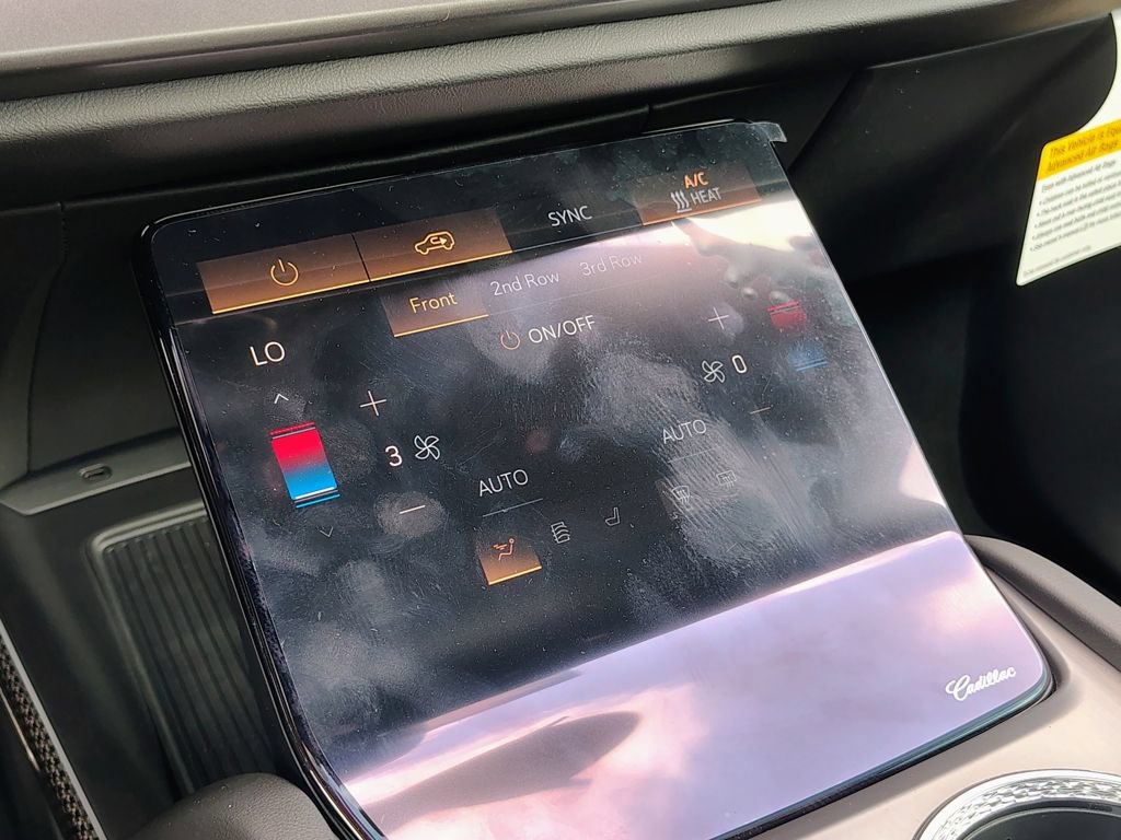 New 2027 Cadillac Vistiq Premium Luxury AWD/4WD image 39