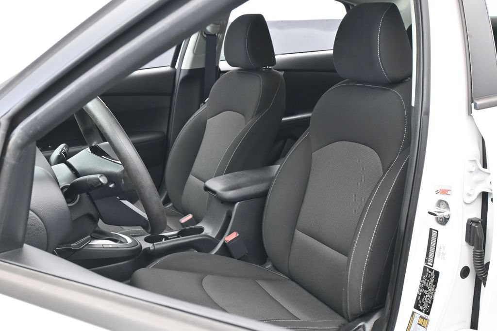 Used 2023 Kia Forte LXS FWD image 10