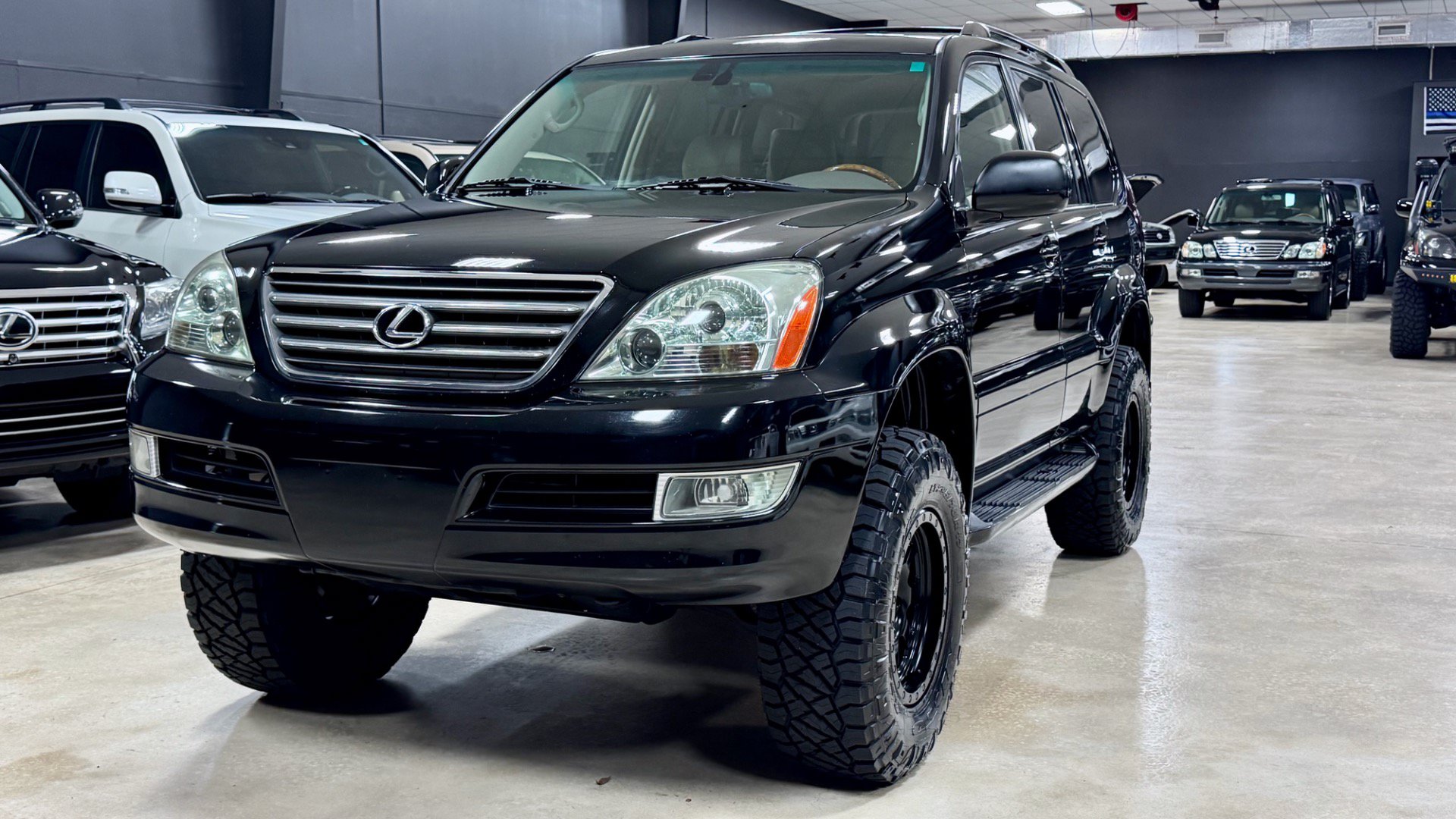 Used 2003 Lexus GX 470 AWD/4WD image 2