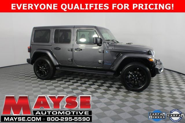 Used 2025 Jeep Wrangler Unlimited Sahara image 1