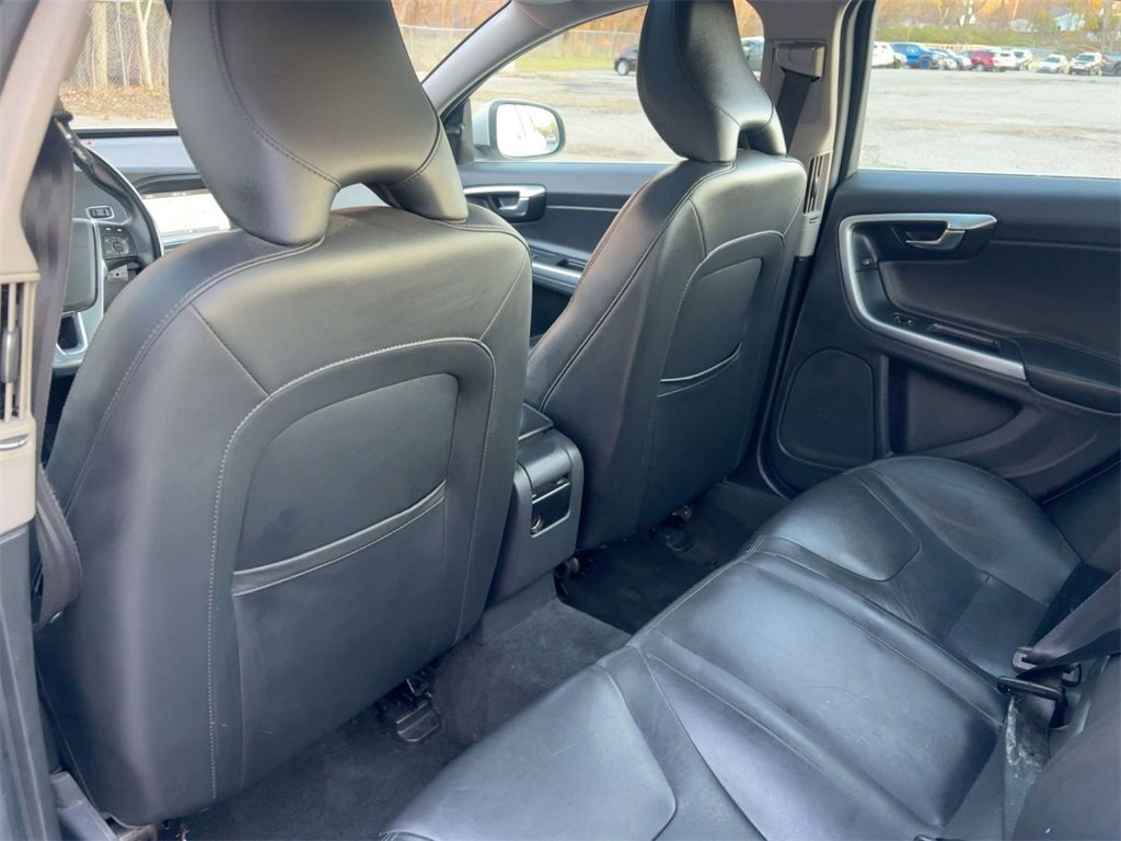 Used 2016 Volvo S60 T5 Premier image 25