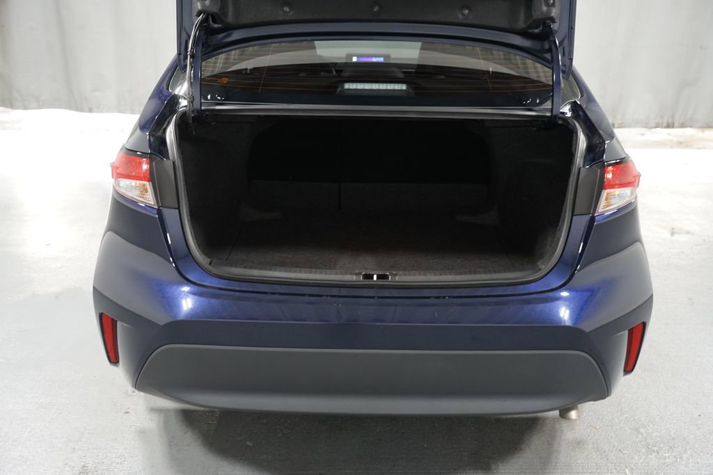 Certified 2025 Toyota Corolla LE image 31