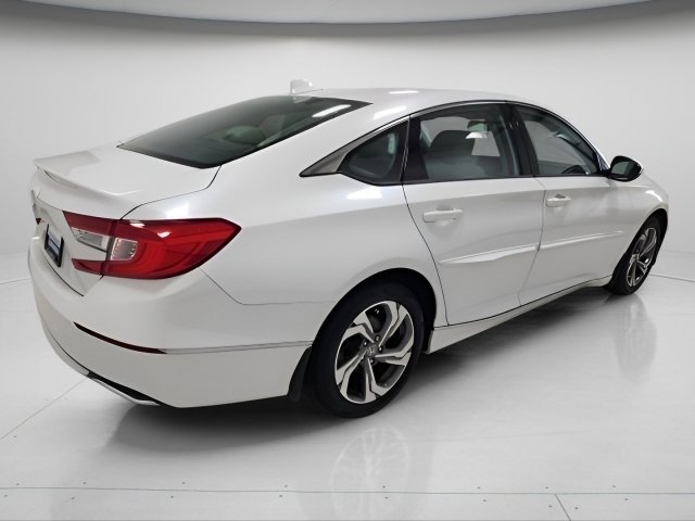 Certified 2018 Honda Accord EX image 12