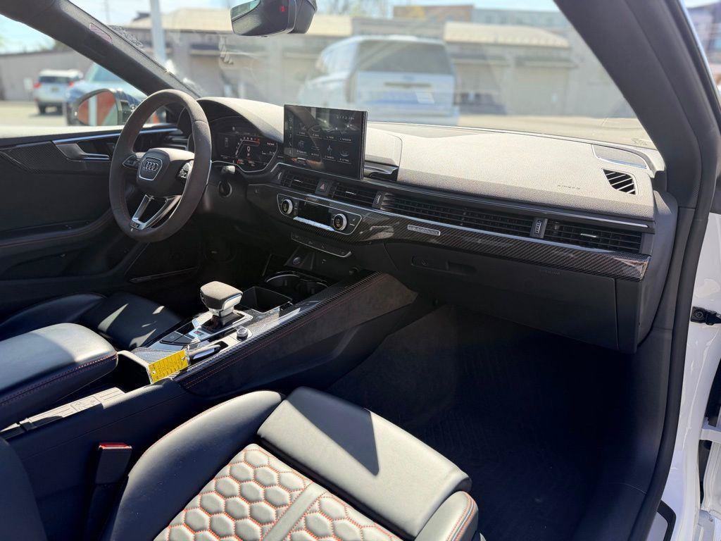 Used 2023 Audi RS 5 AWD/4WD image 18