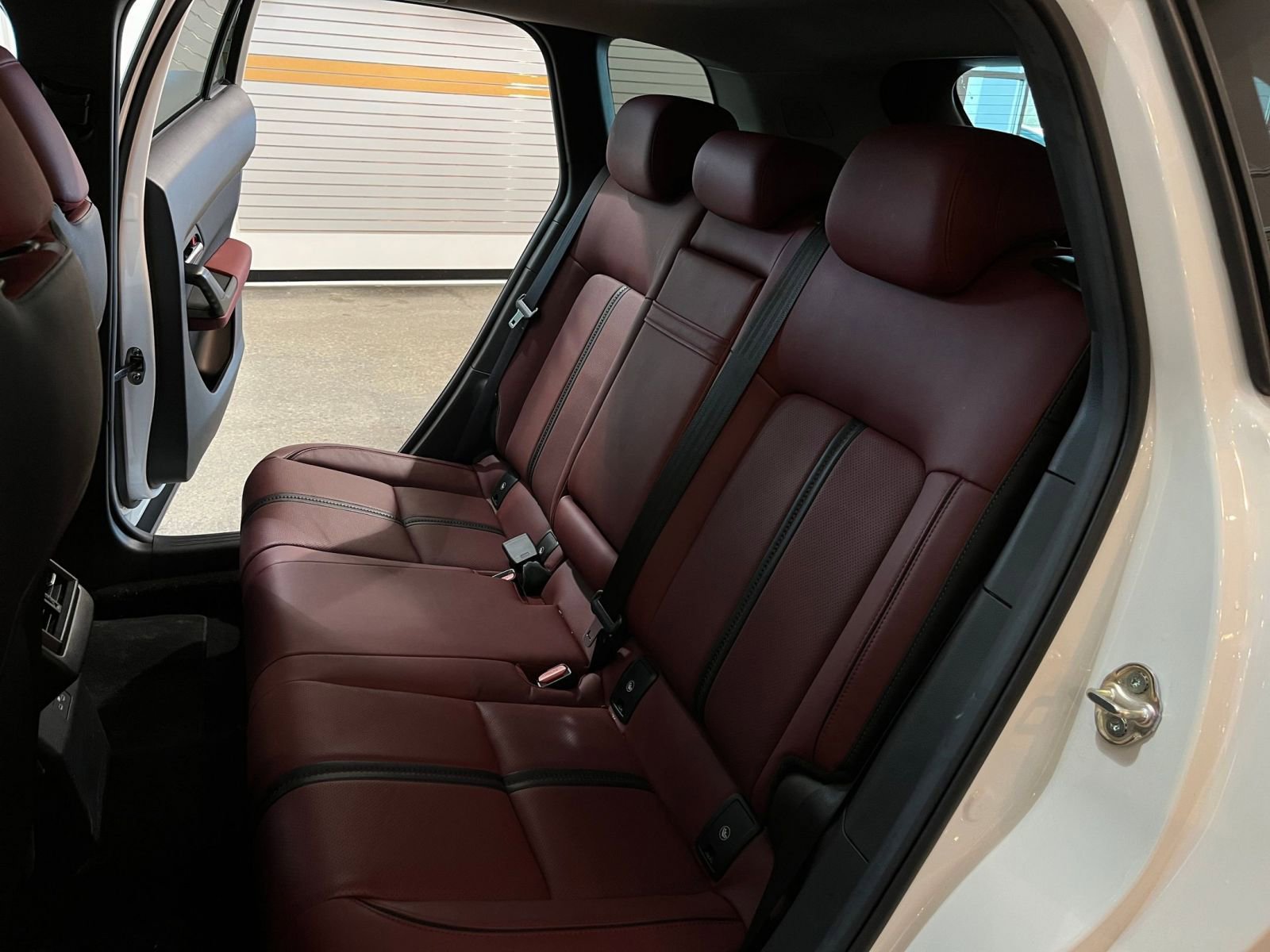 Used 2025 MAZDA CX-50 2.5 Hybrid w/ Premium Plus Pkg image 41