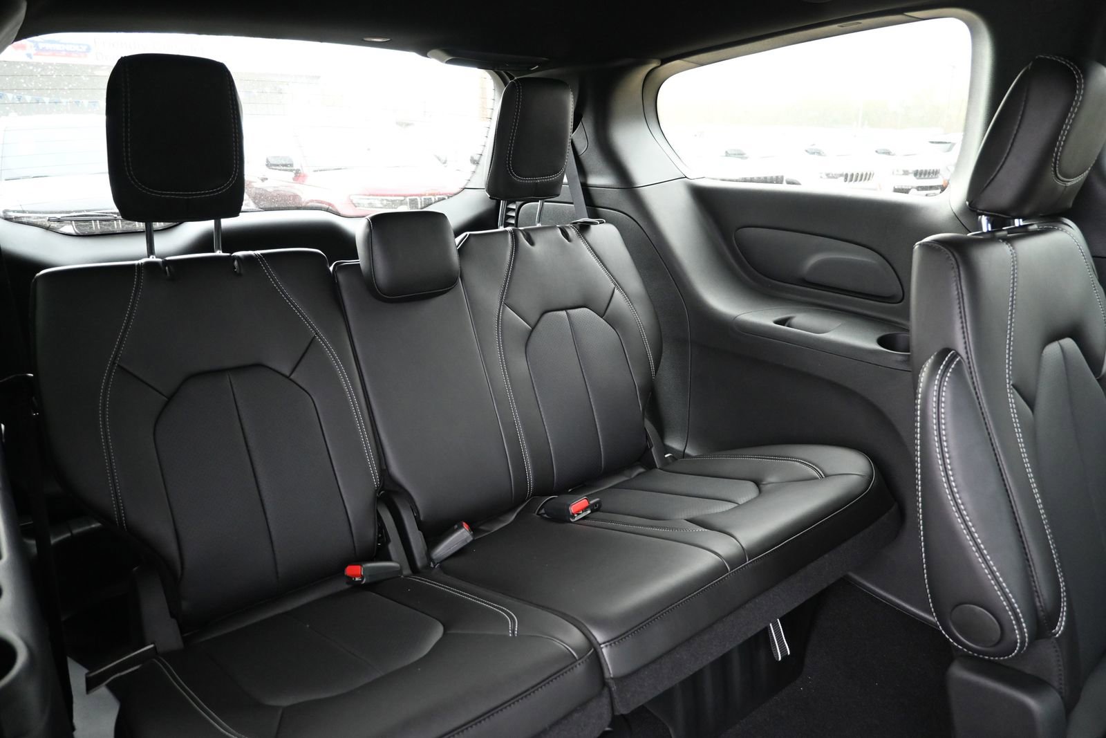 New 2026 Chrysler Pacifica Select image 25