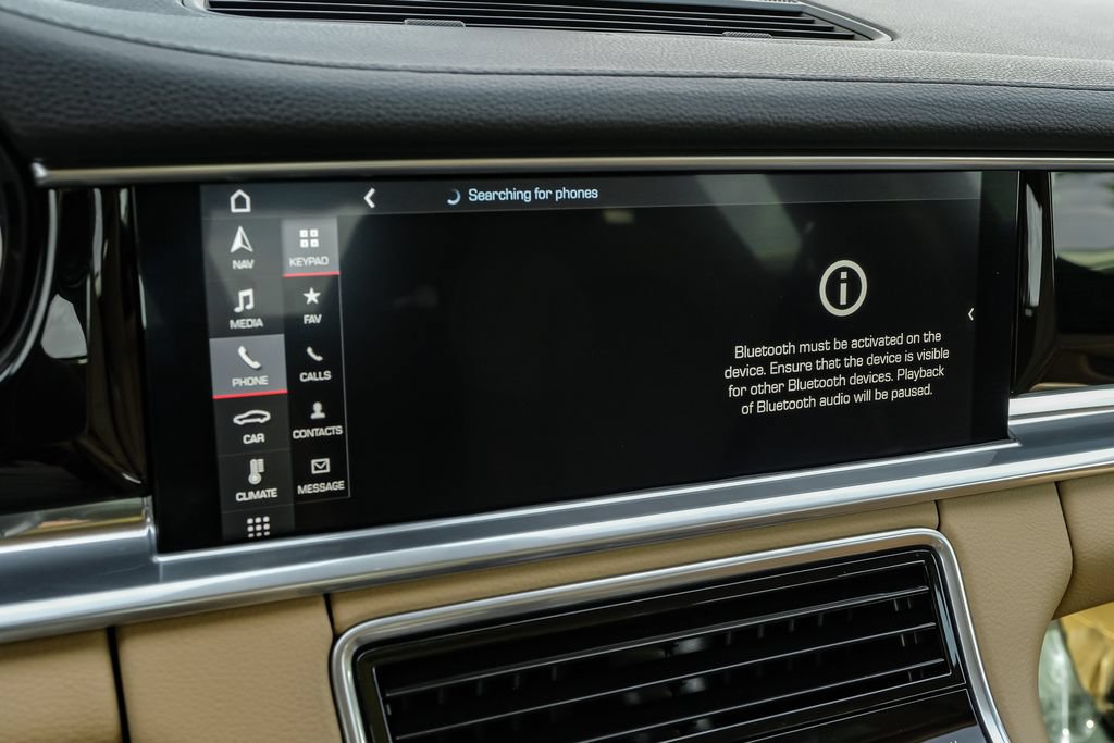 Used 2019 Porsche Panamera 4 AWD/4WD image 35