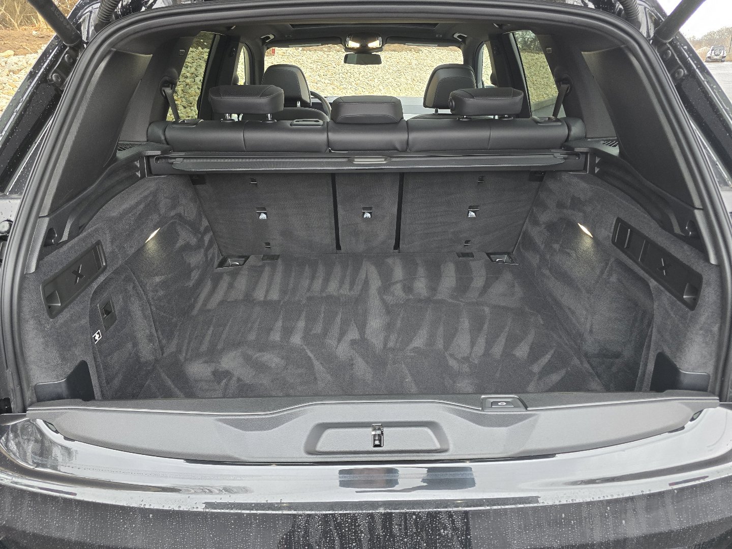 Used 2024 BMW X5 M60i w/ Climate Comfort Package image 32