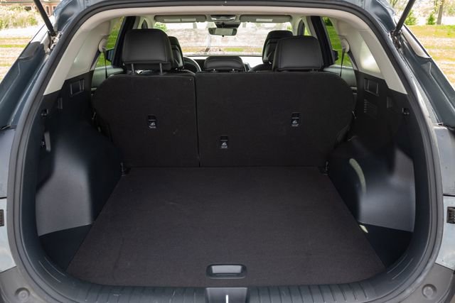 Certified 2025 Kia Sportage EX image 32