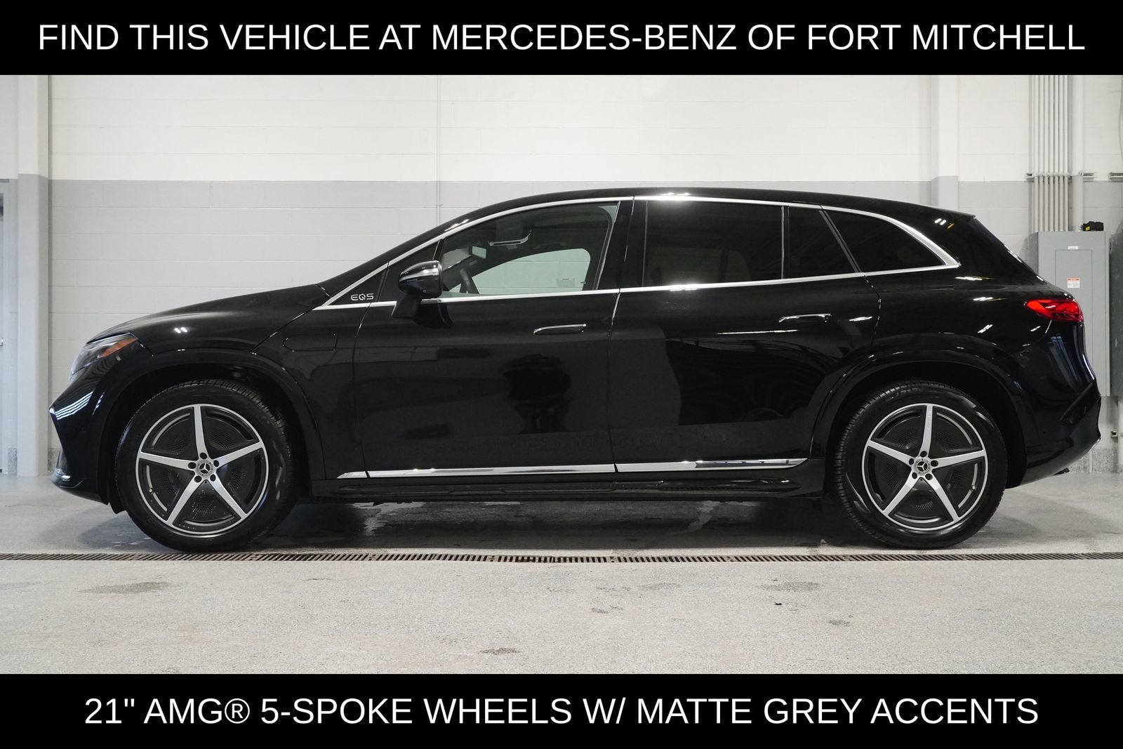 Certified 2023 Mercedes-Benz EQS 580 4MATIC SUV image 3