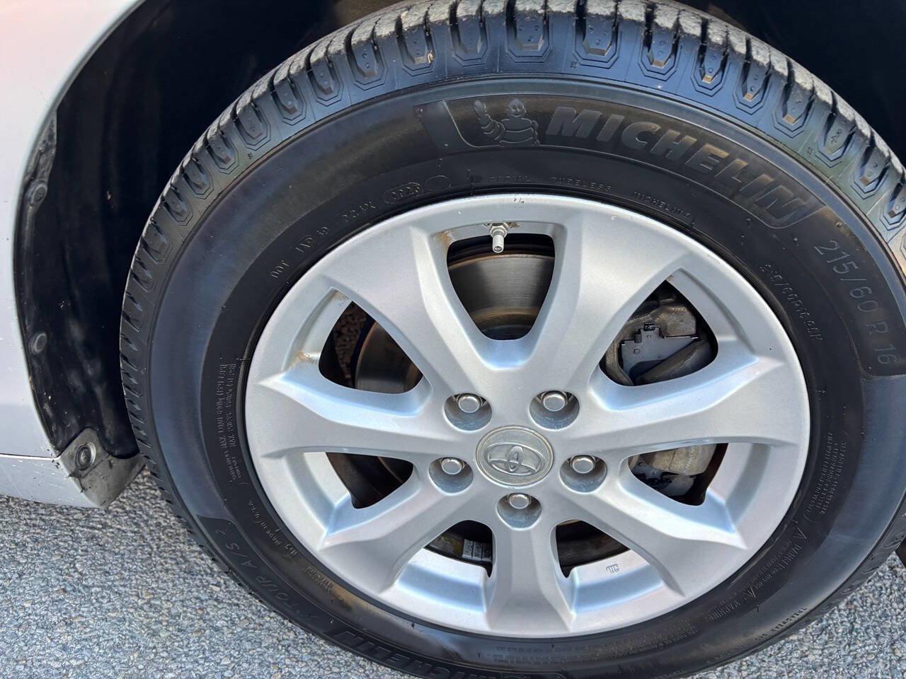 Used 2011 Toyota Camry LE w/ LE Extra-Value Pkg image 22