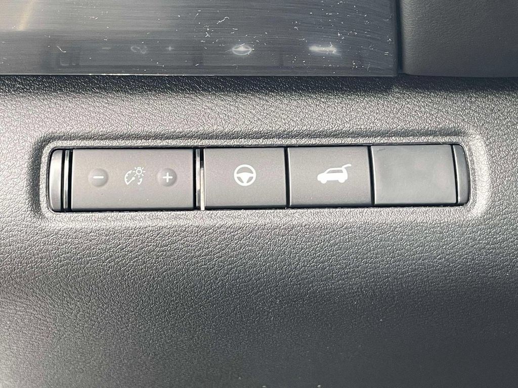 New 2026 Nissan Pathfinder SL FWD image 22