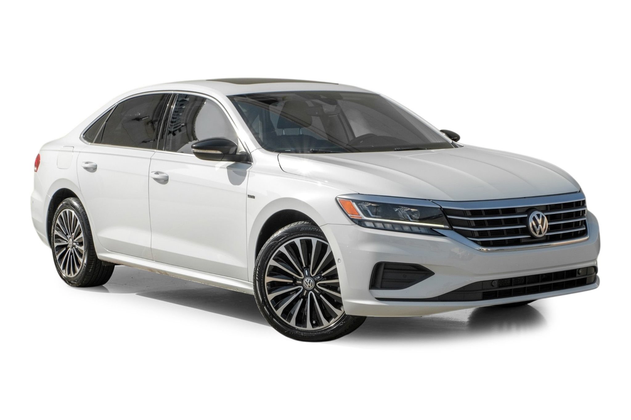 Used 2022 Volkswagen Passat 2.0T FWD image 6