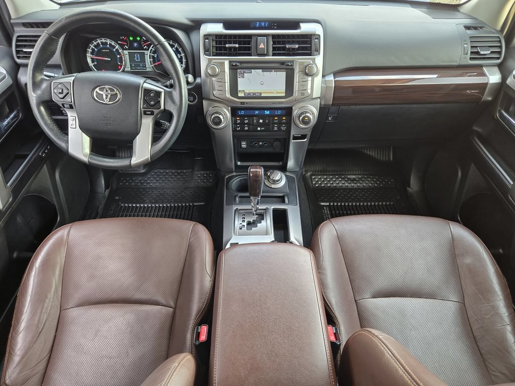 Used 2017 Toyota 4Runner Limited AWD/4WD image 18