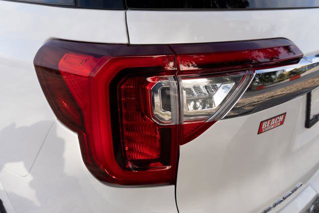 Used 2022 GMC Acadia Denali w/ Denali Ultimate Package image 39