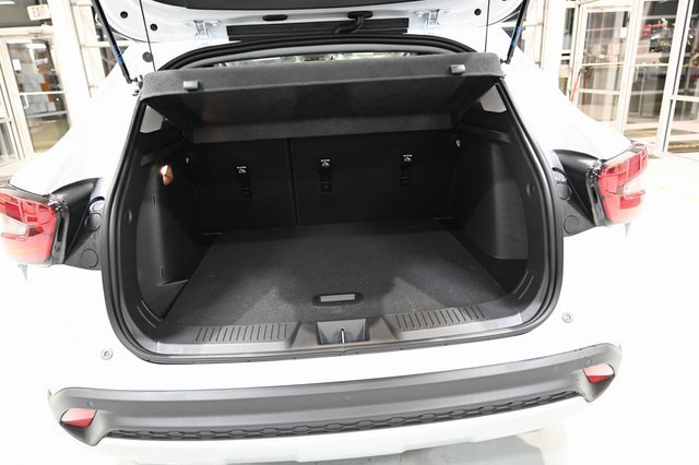 New 2026 GMC Canyon Elevation w/ Convenience Package image 27