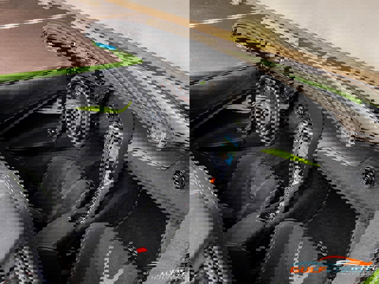 Used 2025 McLaren 750S Spider image 28