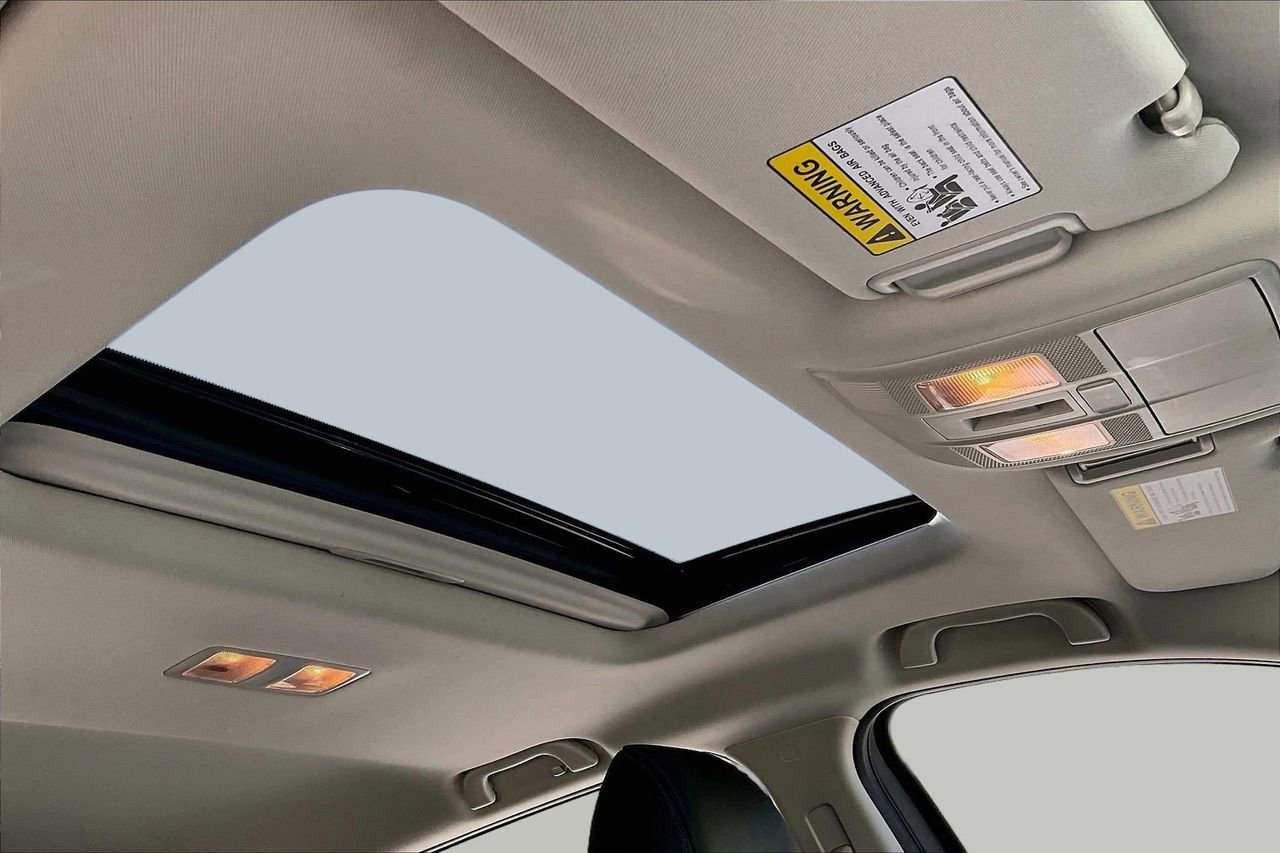 Used 2023 MAZDA CX-9 Touring image 17