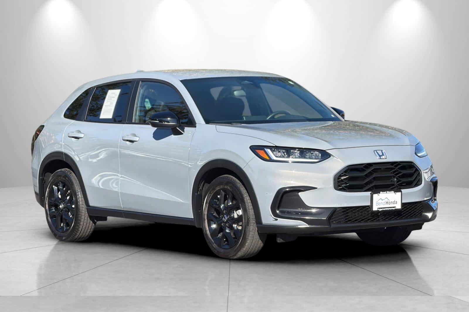 Used 2025 Honda HR-V Sport image 9