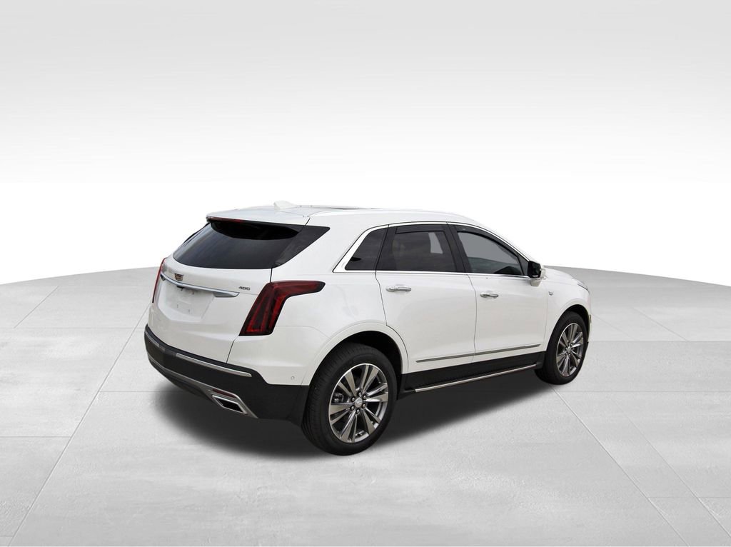 Used 2025 Cadillac XT5 Premium Luxury w/ Technology Package image 4