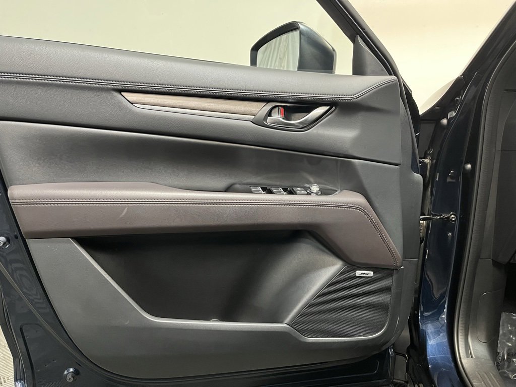 Used 2022 MAZDA CX-5 Signature image 13