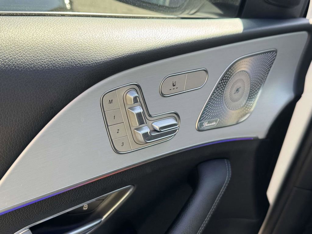 Used 2022 Mercedes-Benz GLE 350 4MATIC image 30