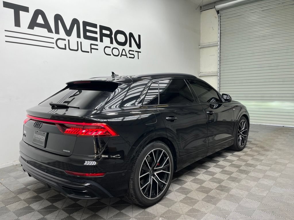 Used 2022 Audi Q8 Prestige w/ Prestige Package AWD/4WD image 7