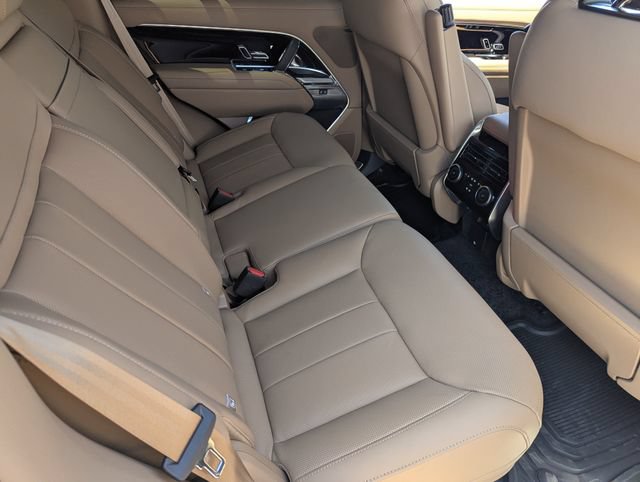 New 2026 Land Rover Range Rover SE AWD/4WD image 16