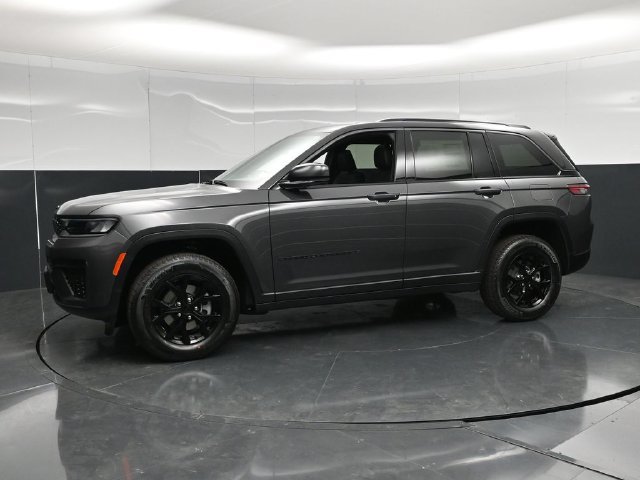 New 2026 Jeep Grand Cherokee Altitude AWD/4WD image 7