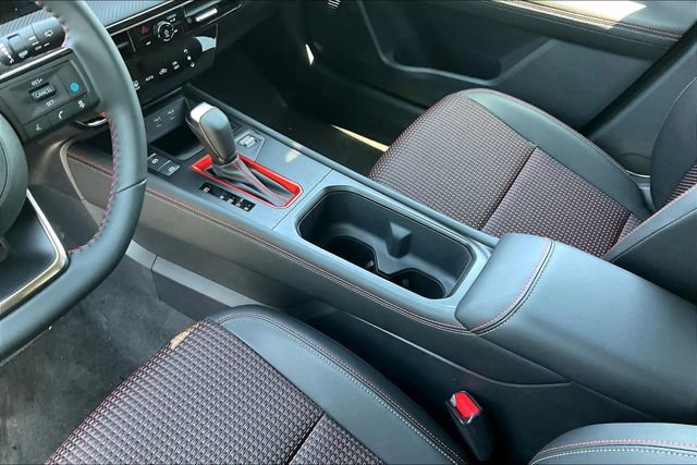 New 2025 Nissan Kicks SR FWD image 6
