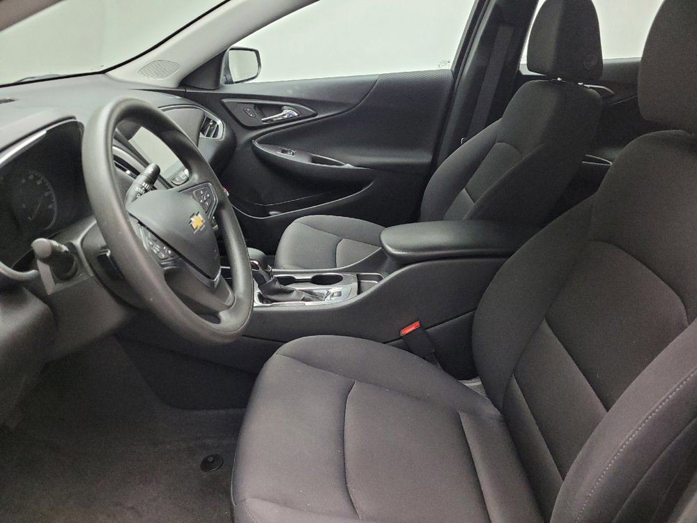 Used 2023 Chevrolet Malibu LS FWD image 17