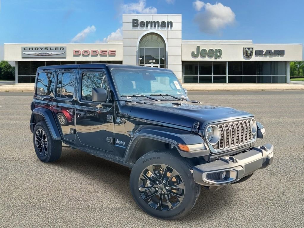 Used 2025 Jeep Wrangler Unlimited Sahara w/ Safety Group AWD/4WD image 1