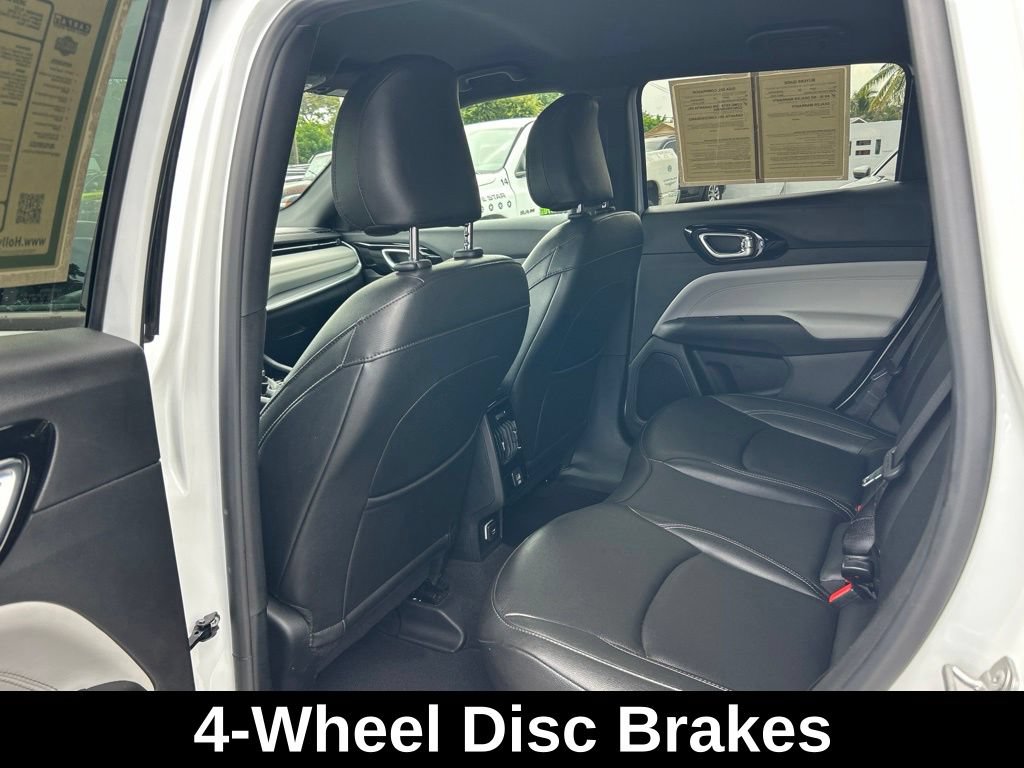 Used 2025 Jeep Compass Limited AWD/4WD image 31
